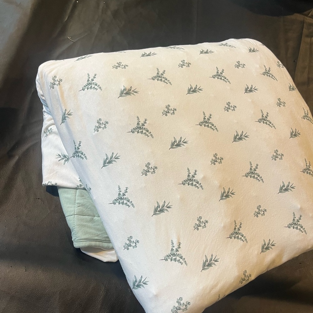 Eucalyptus Adult blanket